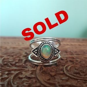 925 Sterling Silver Opal Ring Size 9